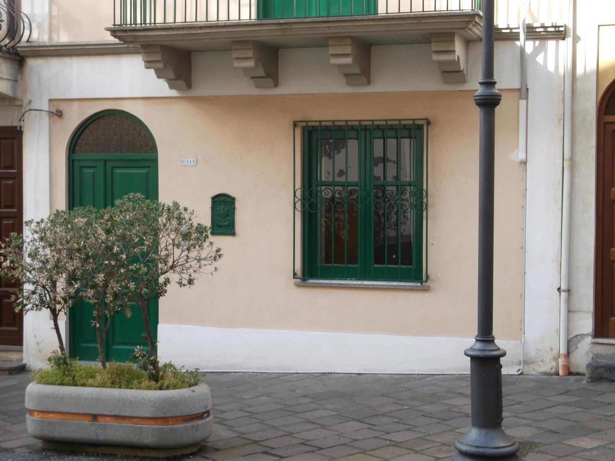 Centrostoricolipari